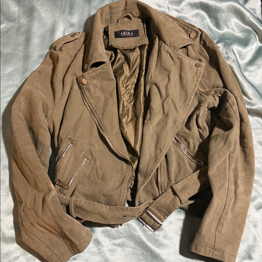 AKIRA Women’s Olive Military Jacket